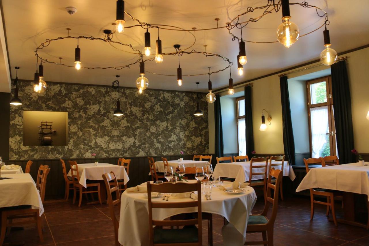 Hotel Sonne Sissach Exterior photo